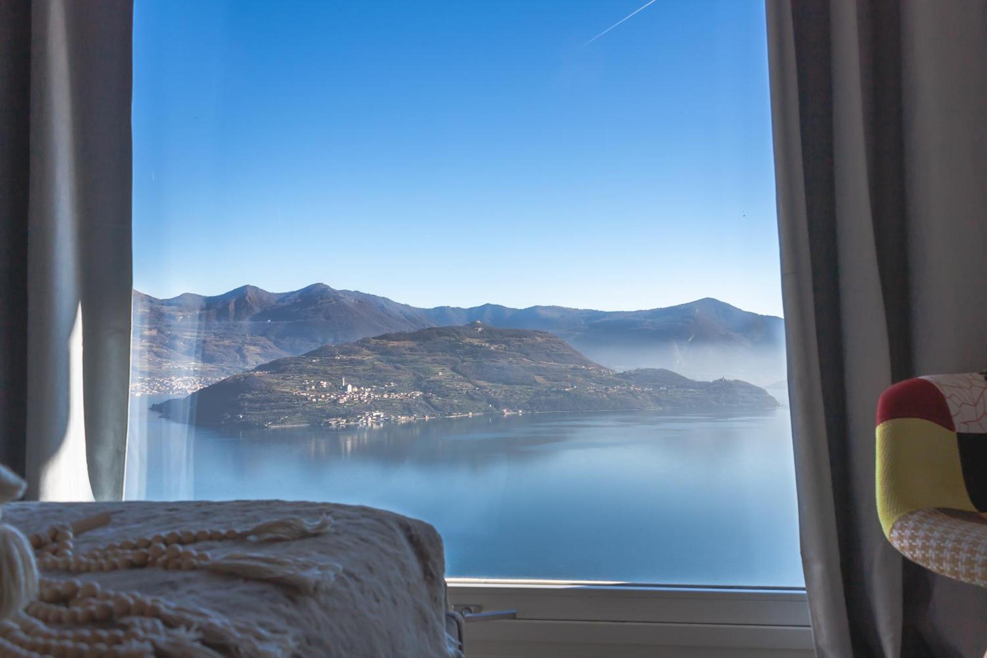 Mia Isola With Lake View, Garden And Swimming Pool Parzanica ภายนอก รูปภาพ